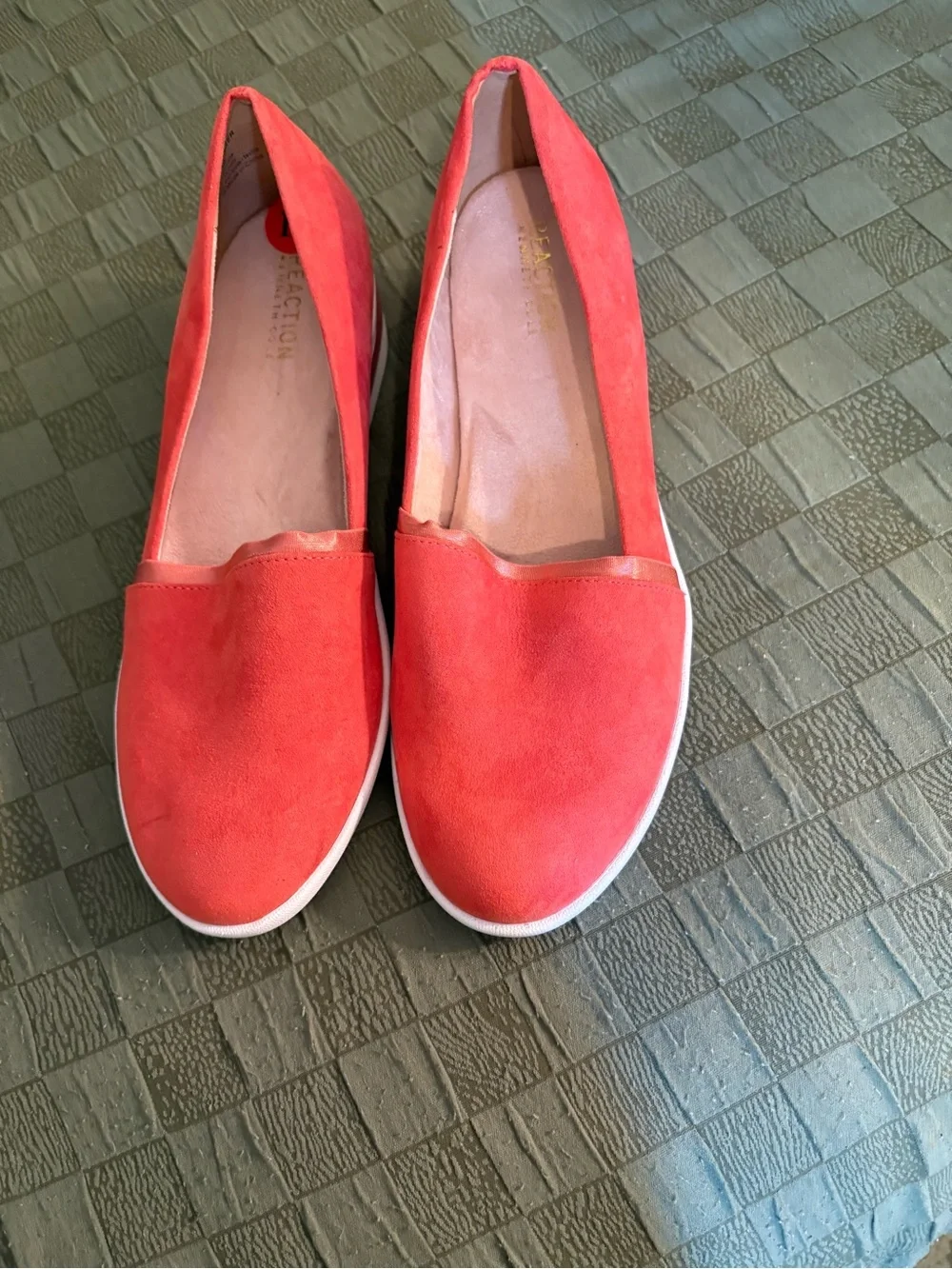 Kenneth Cole Reaction Coral-Red Suede Slip-On Flats
